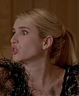 Scream_Queens_2015_S01E10_Thanksgiving_1080p_2444.jpg