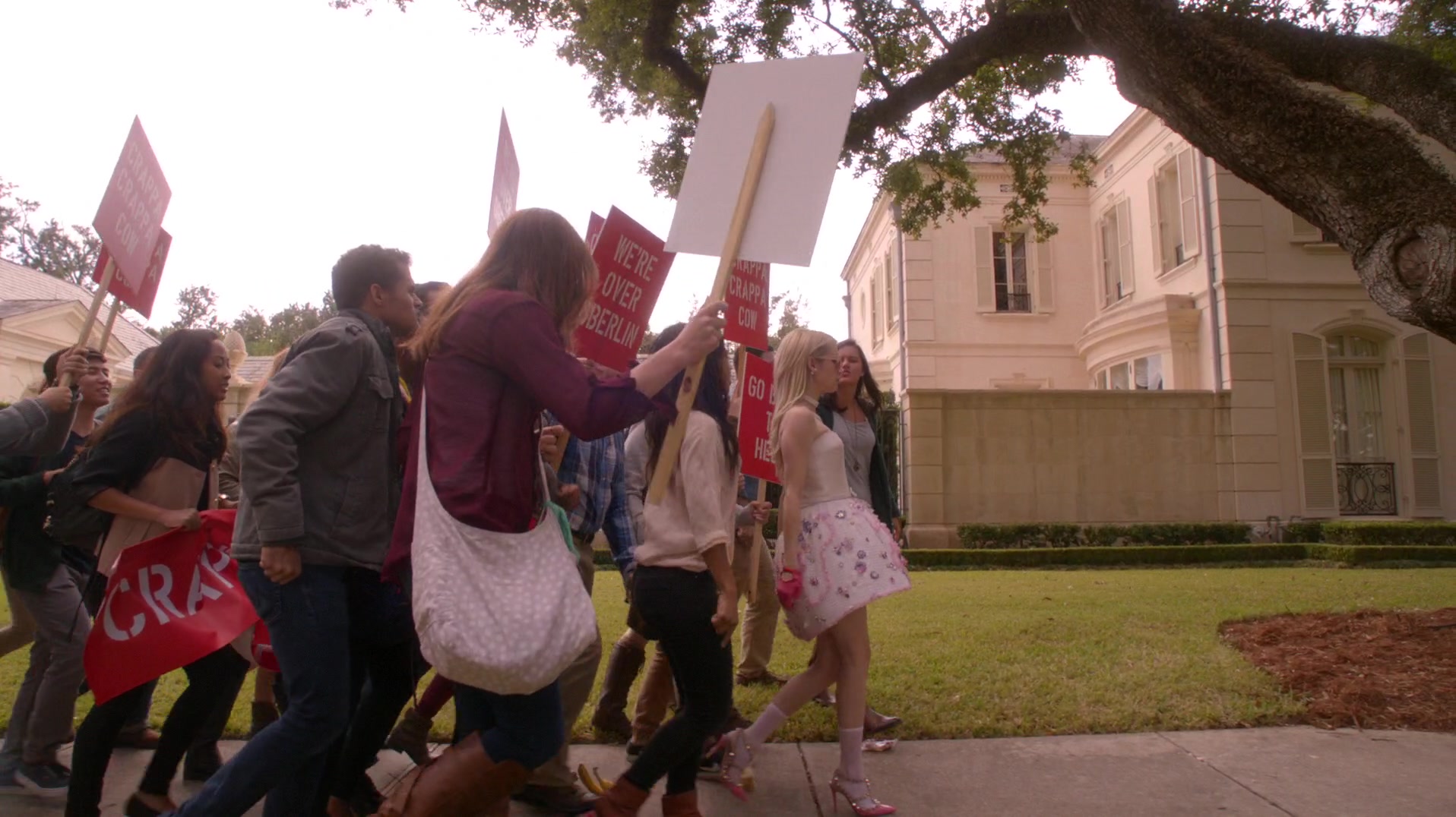 Scream_Queens_2015_S01E12_Dorkus_1080p__1780.jpg