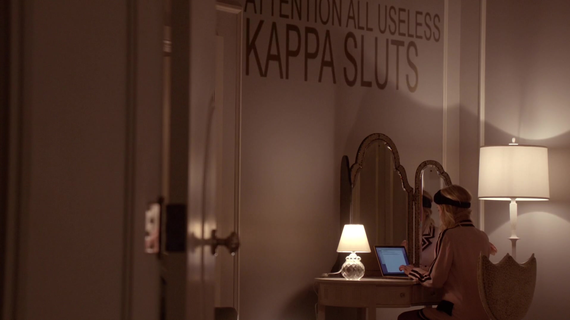 Scream_Queens_2015_S01E12_Dorkus_1080p__1822.jpg