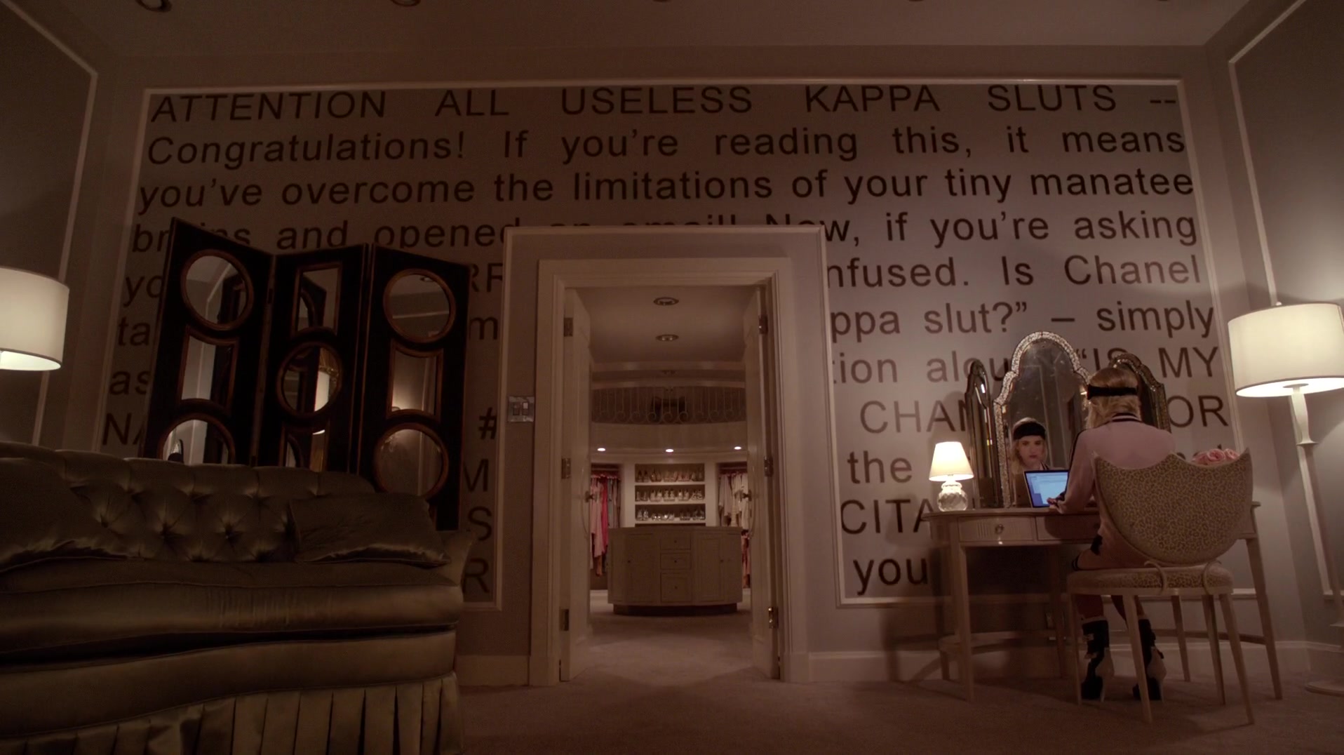 Scream_Queens_2015_S01E12_Dorkus_1080p__1888.jpg