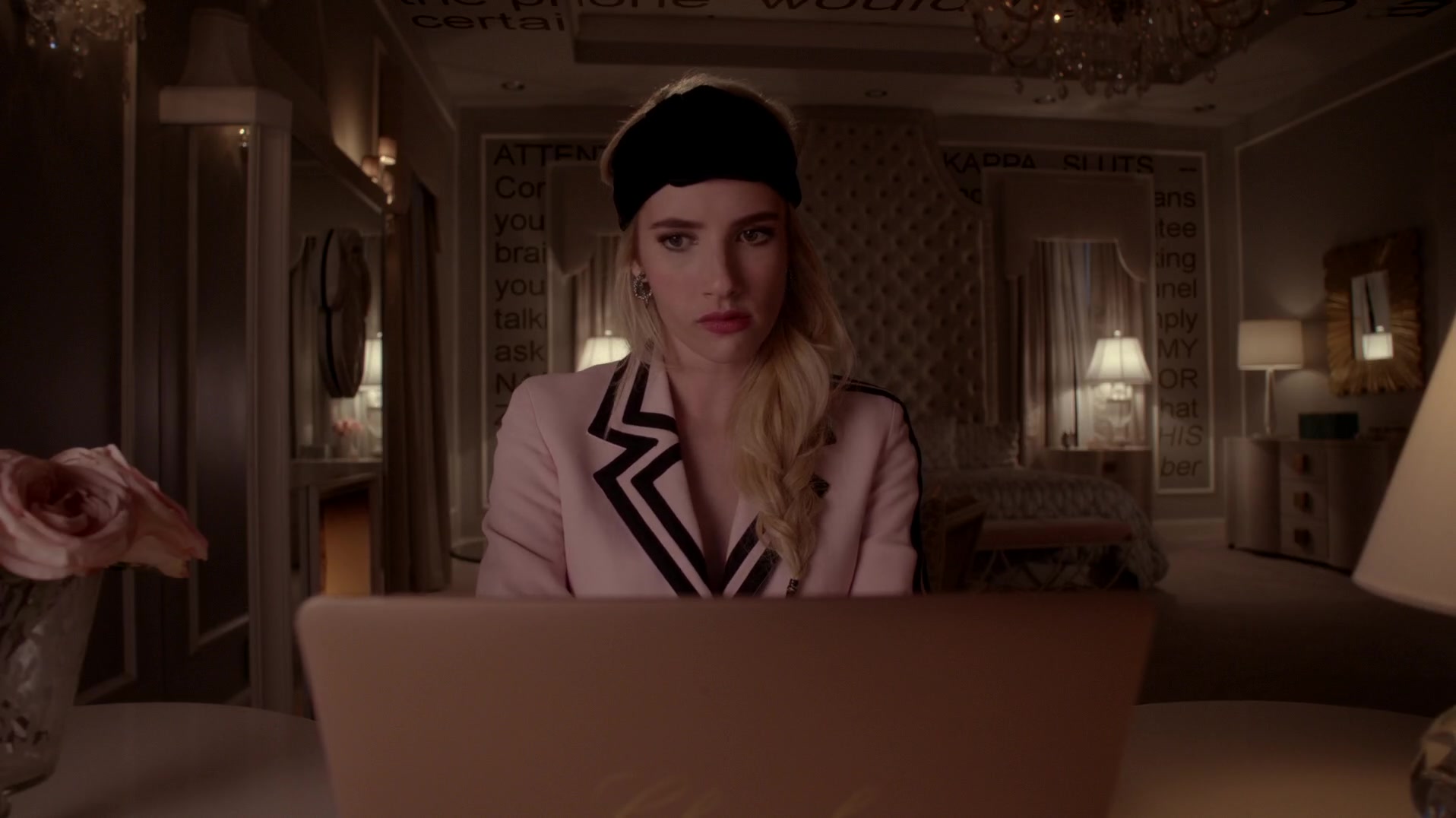 Scream_Queens_2015_S01E12_Dorkus_1080p__1908.jpg