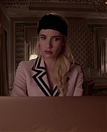 Scream_Queens_2015_S01E12_Dorkus_1080p__1910.jpg