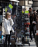 EmmaRoberts_Sightseeing_Paris_Candids_March_2011_282829.jpg
