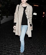 EmmaRoberts_ChateauMarmont_WestHollywood_March_2011_28729.jpg