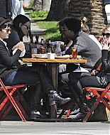 EmmaRoberts_LittleDomsRestaurant_LosFeliz_March_2011_28229.jpg