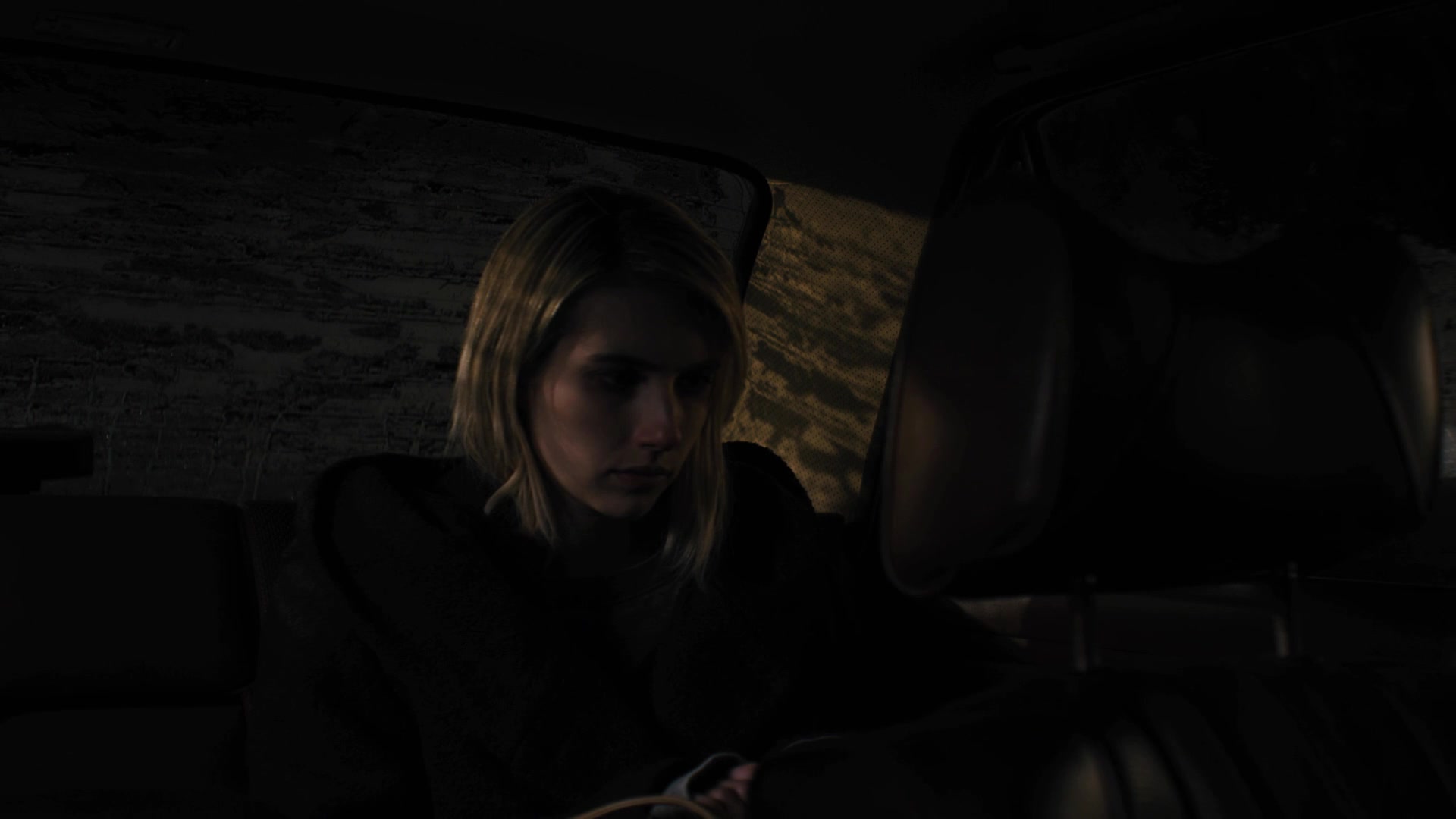 The_Blackcoats_Daughter_2015_1080p_BluRay__06741.jpg