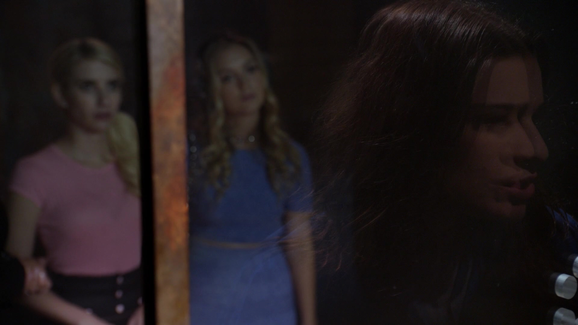 Scream_Queens_2016_S02E02_1080p_4647.jpg Scream_Queens_2016_S02E02_1080p_4647.jpg