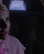 Scream_Queens_2016_S02E02_1080p_1518.jpg