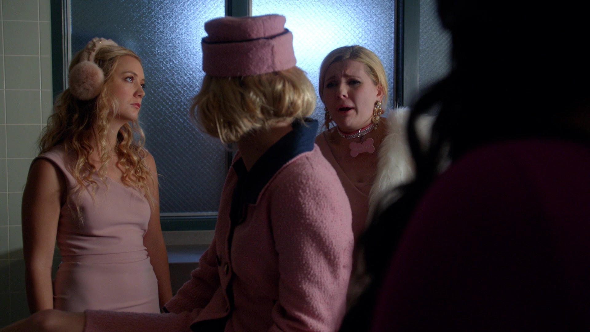 Scream_Queens_2015_S02E04_1080p_0259.jpg