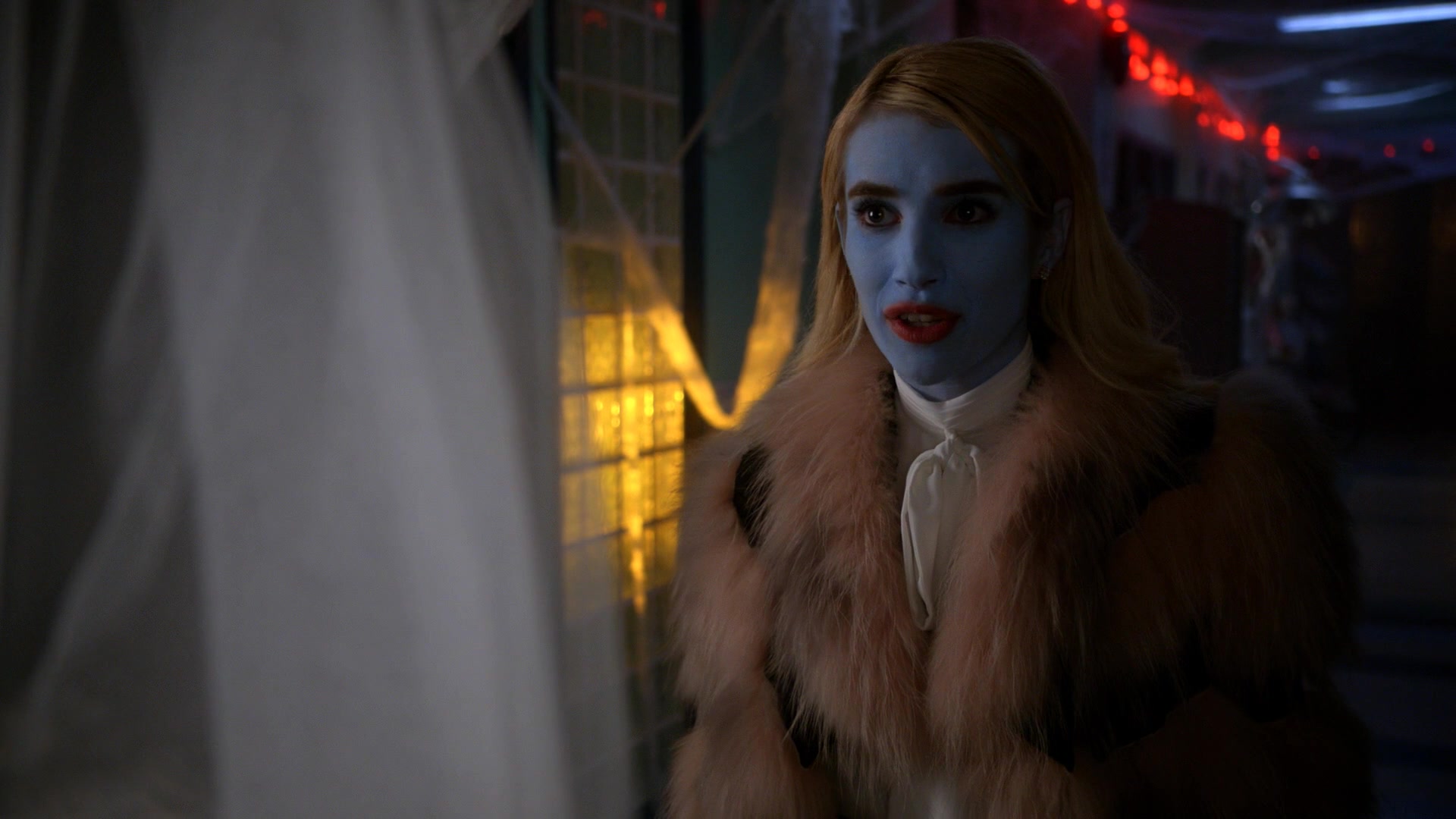 Scream_Queens_2015_S02E04_1080p_3417.jpg