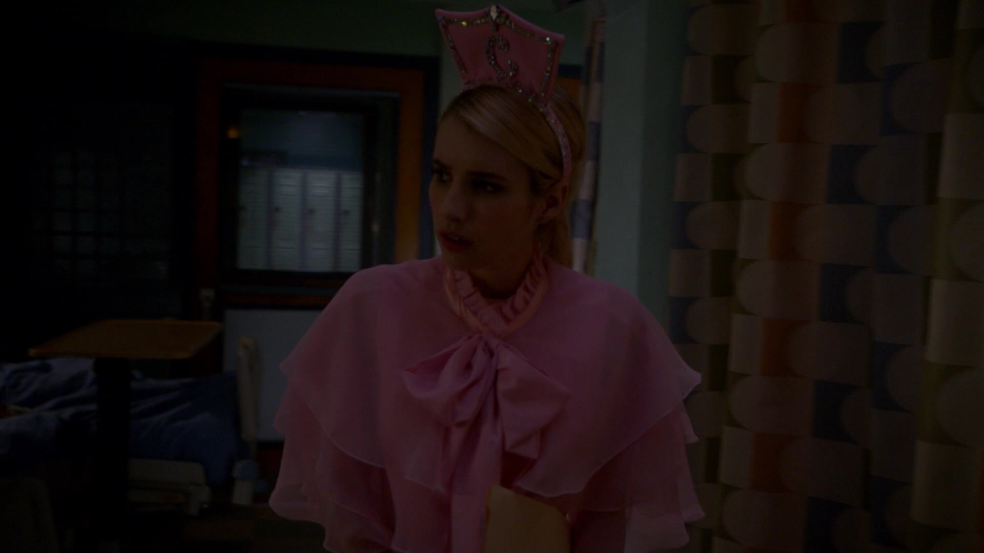 Scream_Queens_2016_S02E05_1080p_3293.jpg