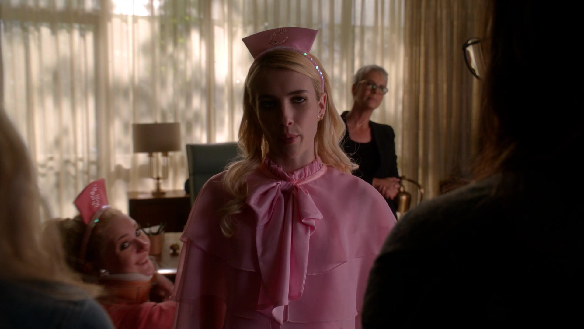 Scream_Queens_2016_S02E05_1080p_5911.jpg
