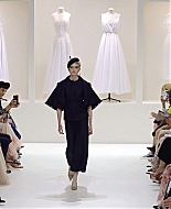 ChristianDiorCoutureHauteCoutureFallWinter_France_July_2018_FrontRow_281129.jpg