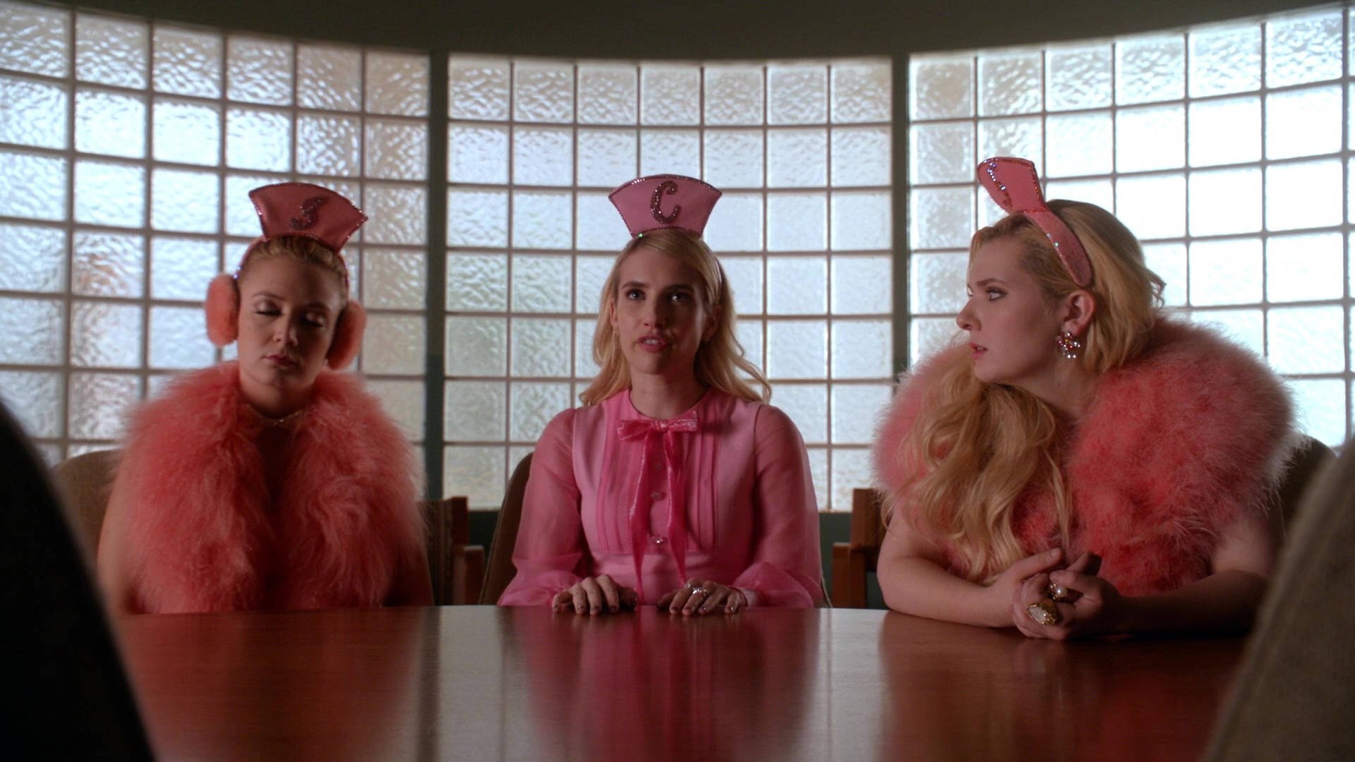Scream_Queens_2016_S02E08_1080p_2798.jpg