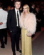 Filename=VanityFairOscarParty_Inside_March_2018_28629.jpg
Filesize=486KiB
Dimensions=1437x2160
Date added=Jul 02, 2022 VanityFairOscarParty_Inside_March_2018_28629.jpg