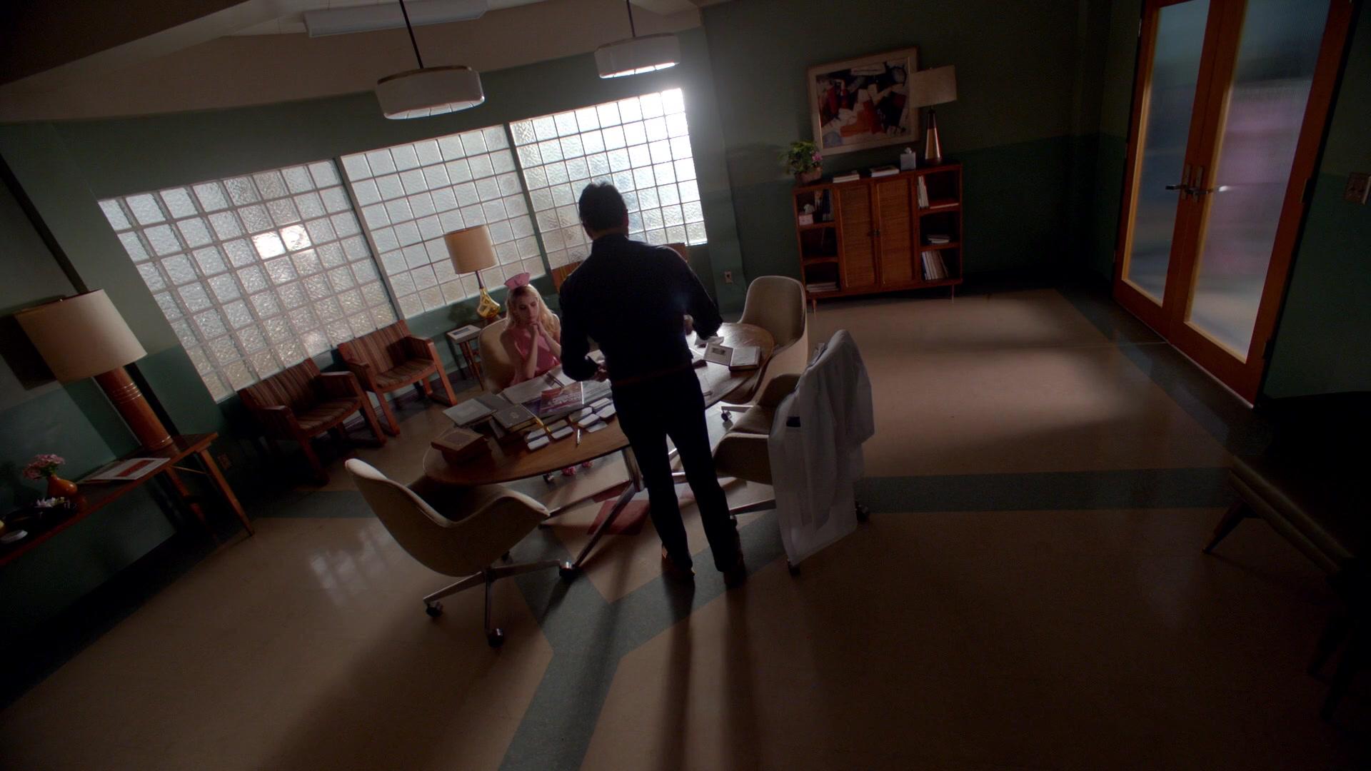 Scream_Queens_2016_S02E09_1080p_2213.jpg