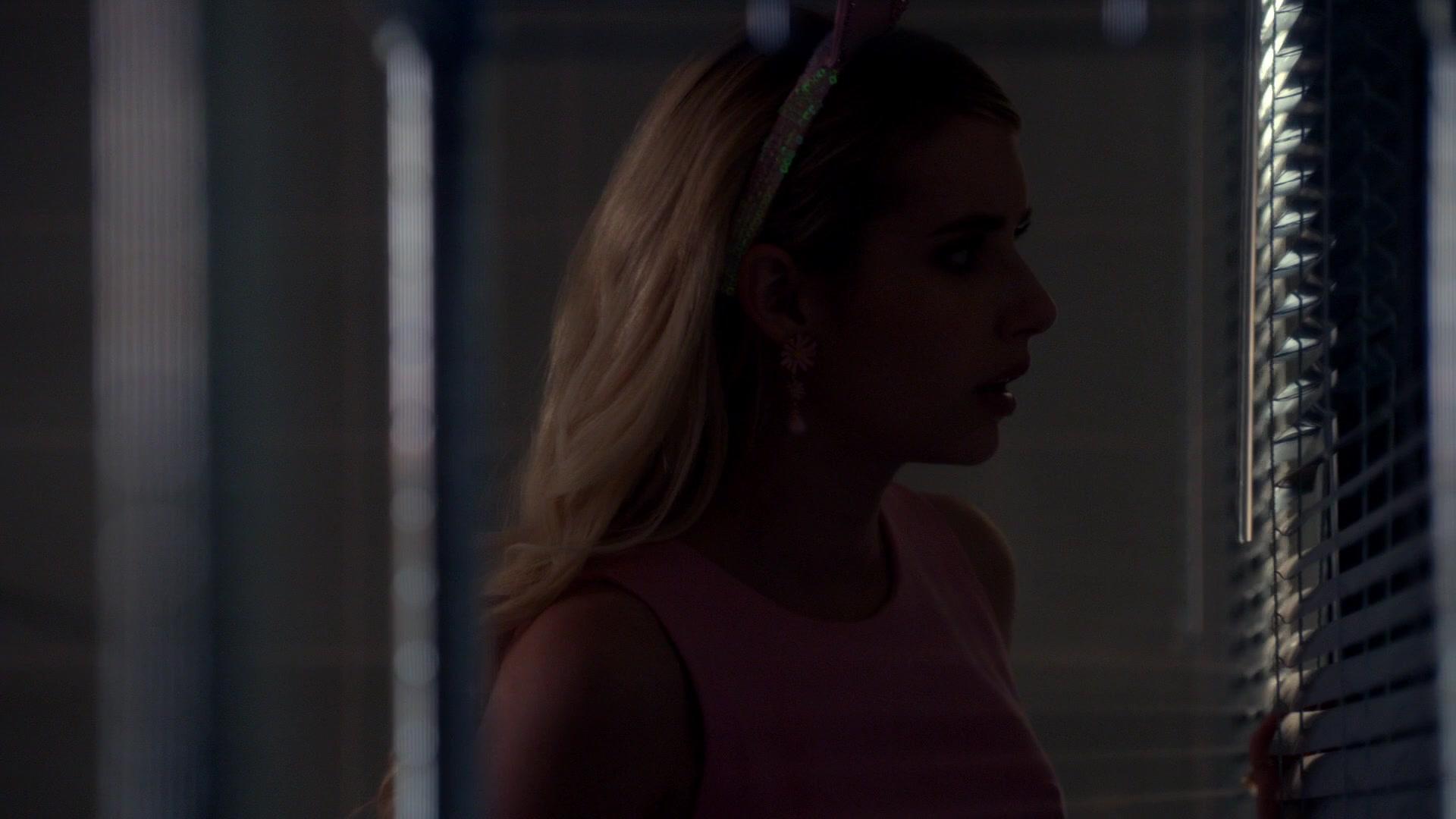 Scream_Queens_2016_S02E09_1080p_2421.jpg