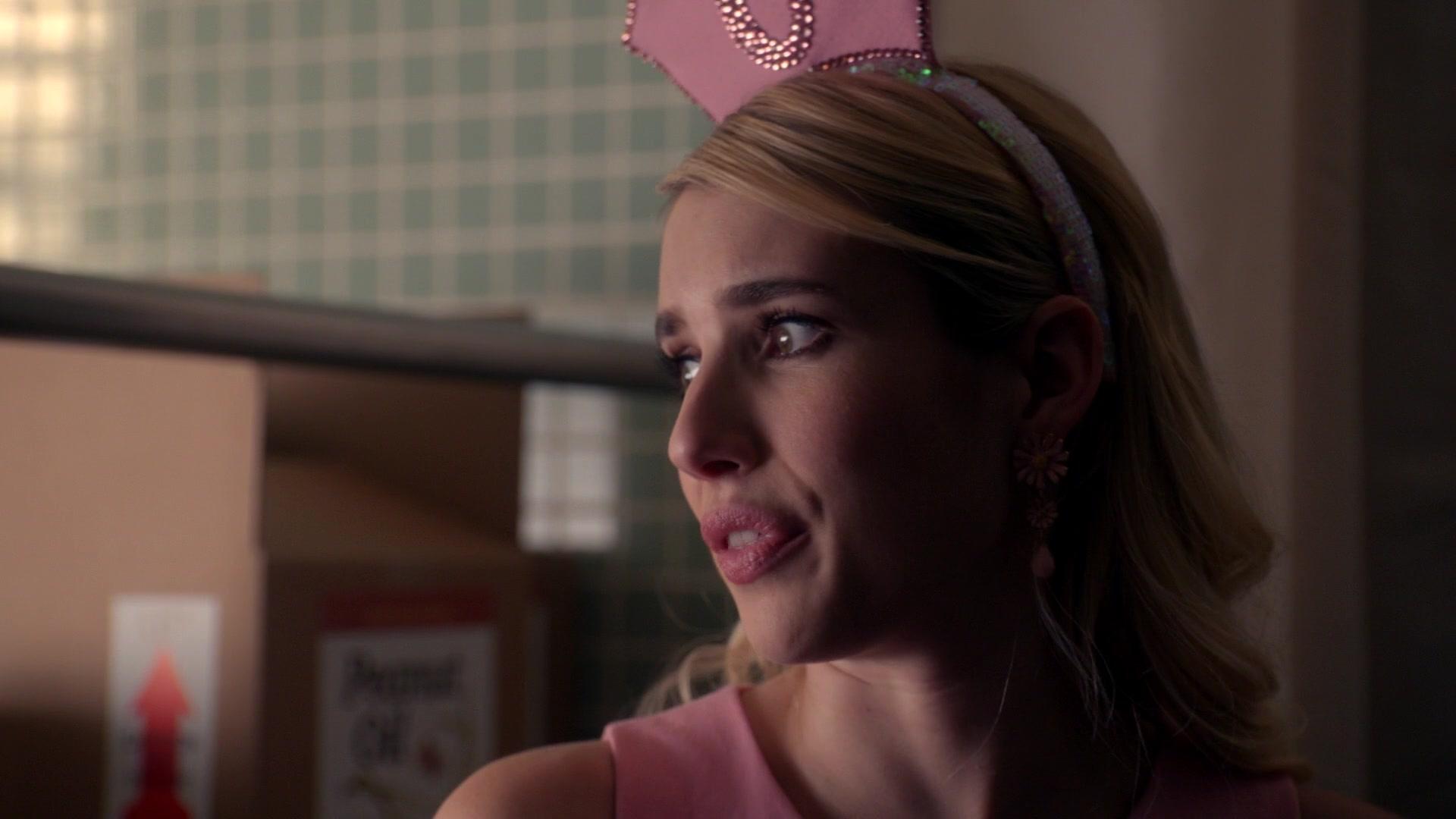 Scream_Queens_2016_S02E09_1080p_2666.jpg