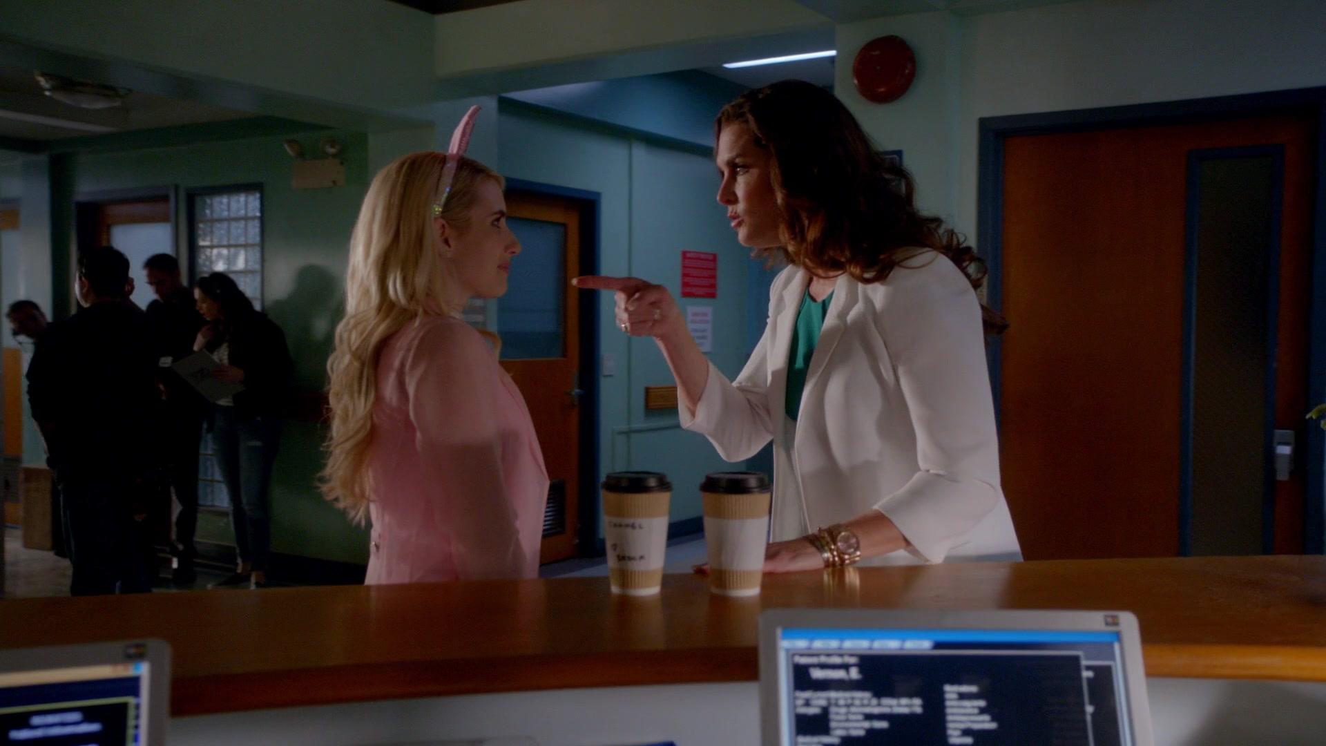 Scream_Queens_2016_S02E09_1080p_4830.jpg
