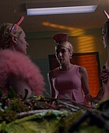 Scream_Queens_2016_S02E09_1080p_0180.jpg
