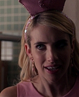 Scream_Queens_2016_S02E09_1080p_2599.jpg