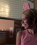 Scream_Queens_2016_S02E09_1080p_2637.jpg