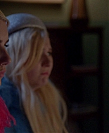 Scream_Queens_2016_S02E09_1080p_4271.jpg