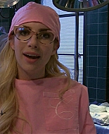 Scream_Queens_2016_S02E09_1080p_5371.jpg