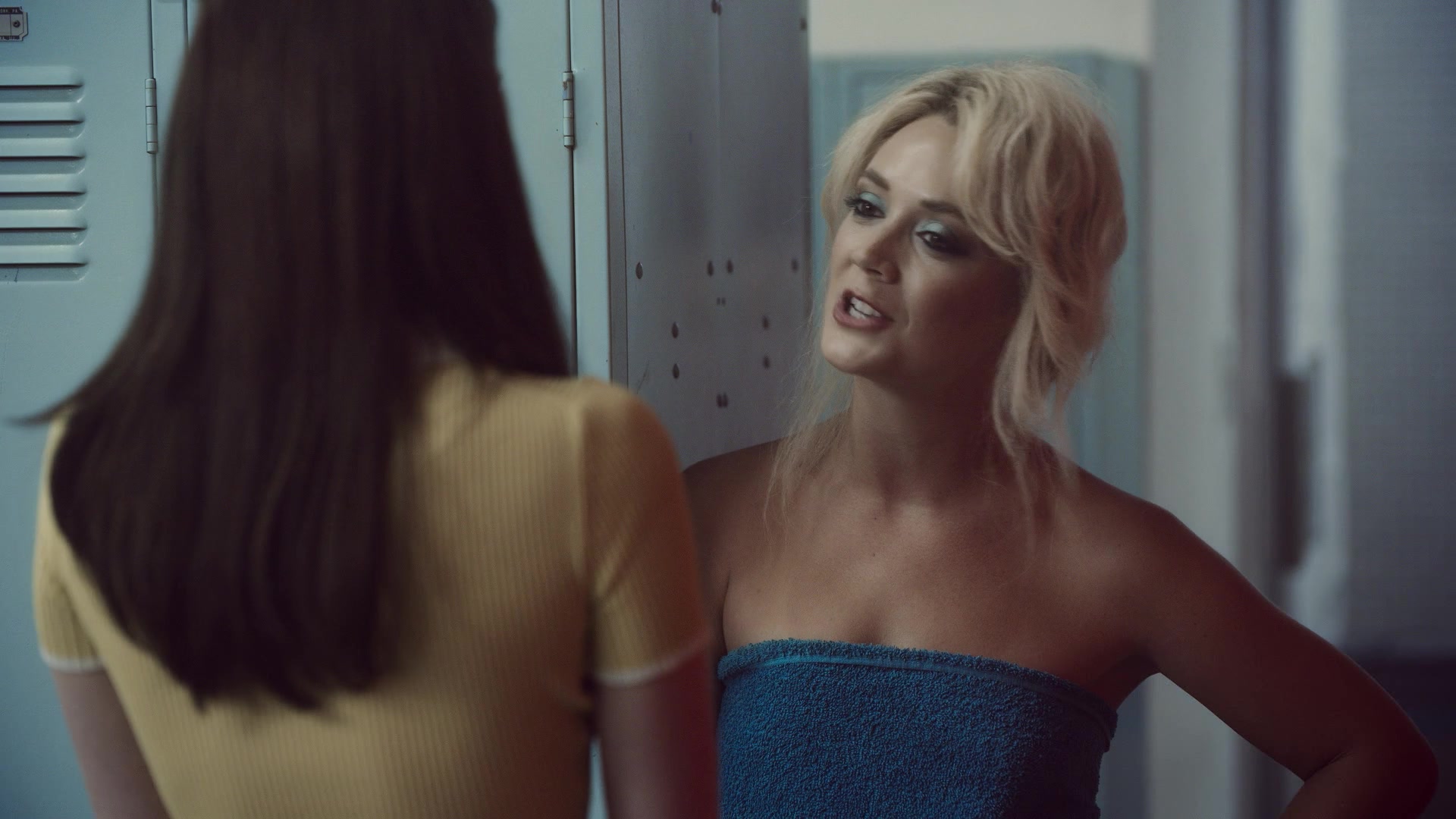 American_Horror_Story_S09E01_Camp_Redwood_1080p_0915.jpg
