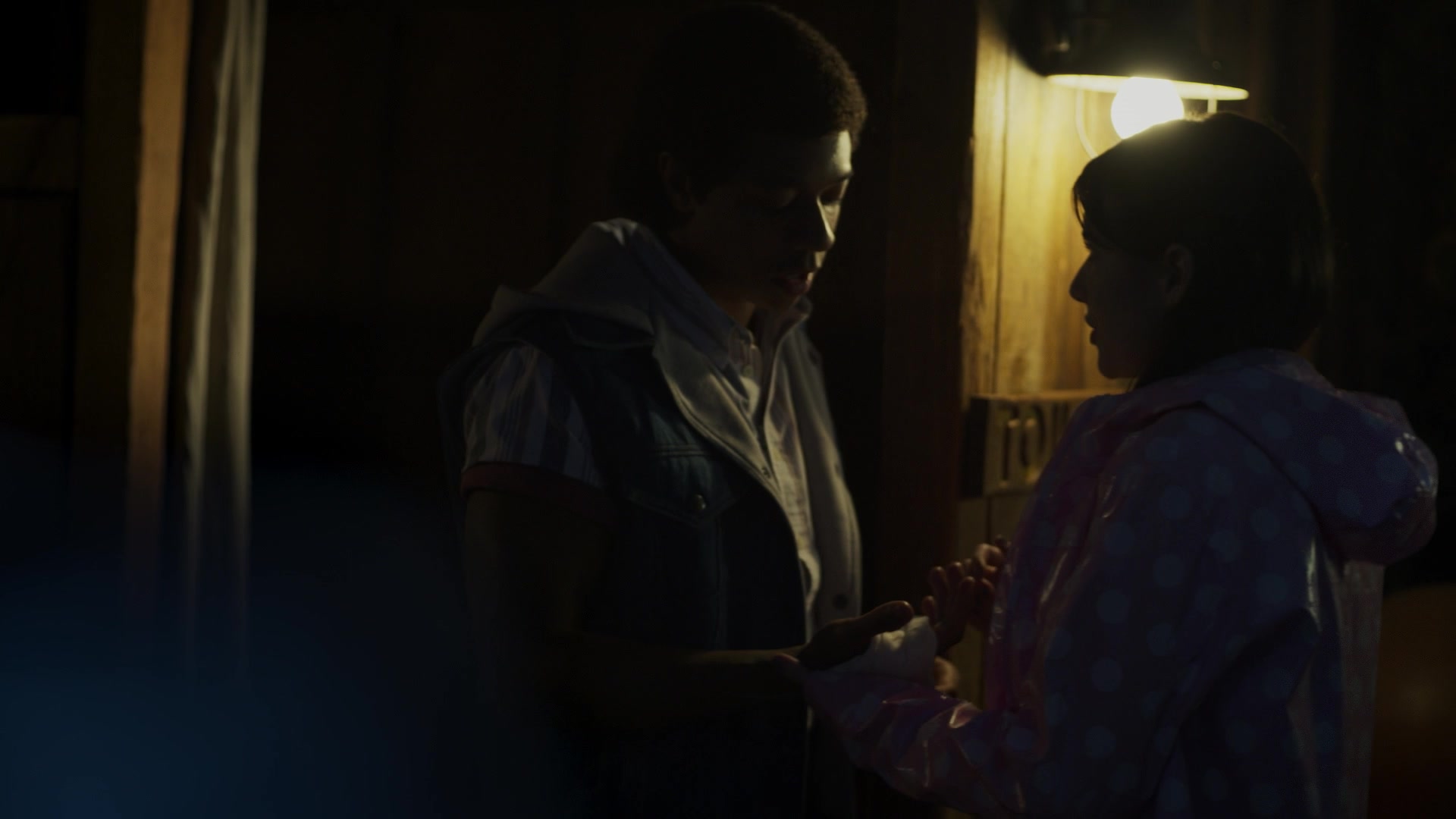 American_Horror_Story_S09E01_Camp_Redwood_1080p_5897.jpg