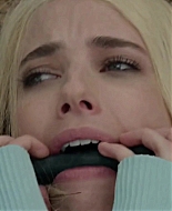 TheHunt_EmmaScenes_IHER_0180~0.jpg