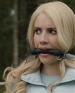 TheHunt_EmmaScenes_IHER_0715~0.jpg