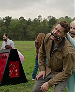 TheHunt_EmmaScenes_IHER_1056~0.jpg