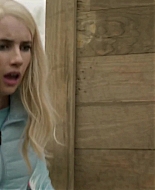 TheHunt_EmmaScenes_IHER_1389~0.jpg