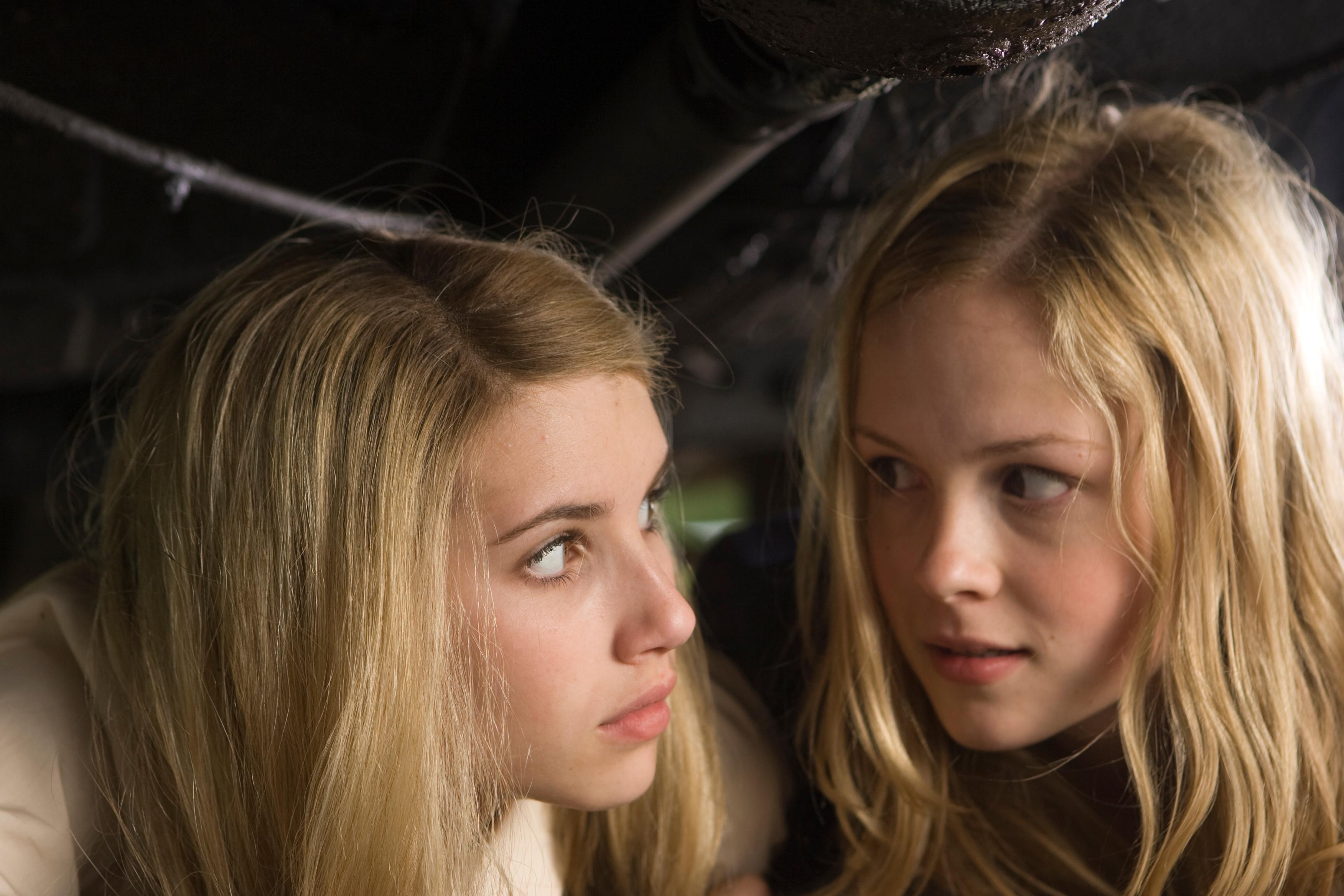 WildChild_Stills_2008_283529.jpg