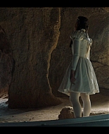 Paradise_Hills_2019_1080p_AMZN_WEB-DL_DDP5_1_H_264-NTG_06208.jpg