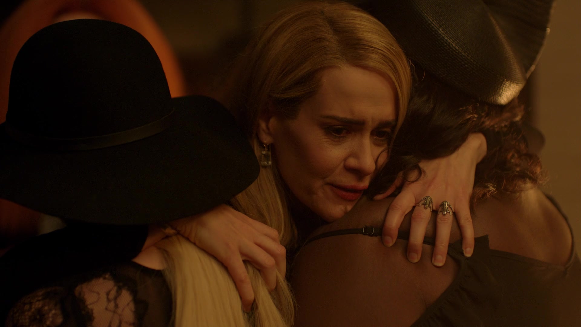American_Horror_Story_S08E05_1080p_WEB__0290.jpg