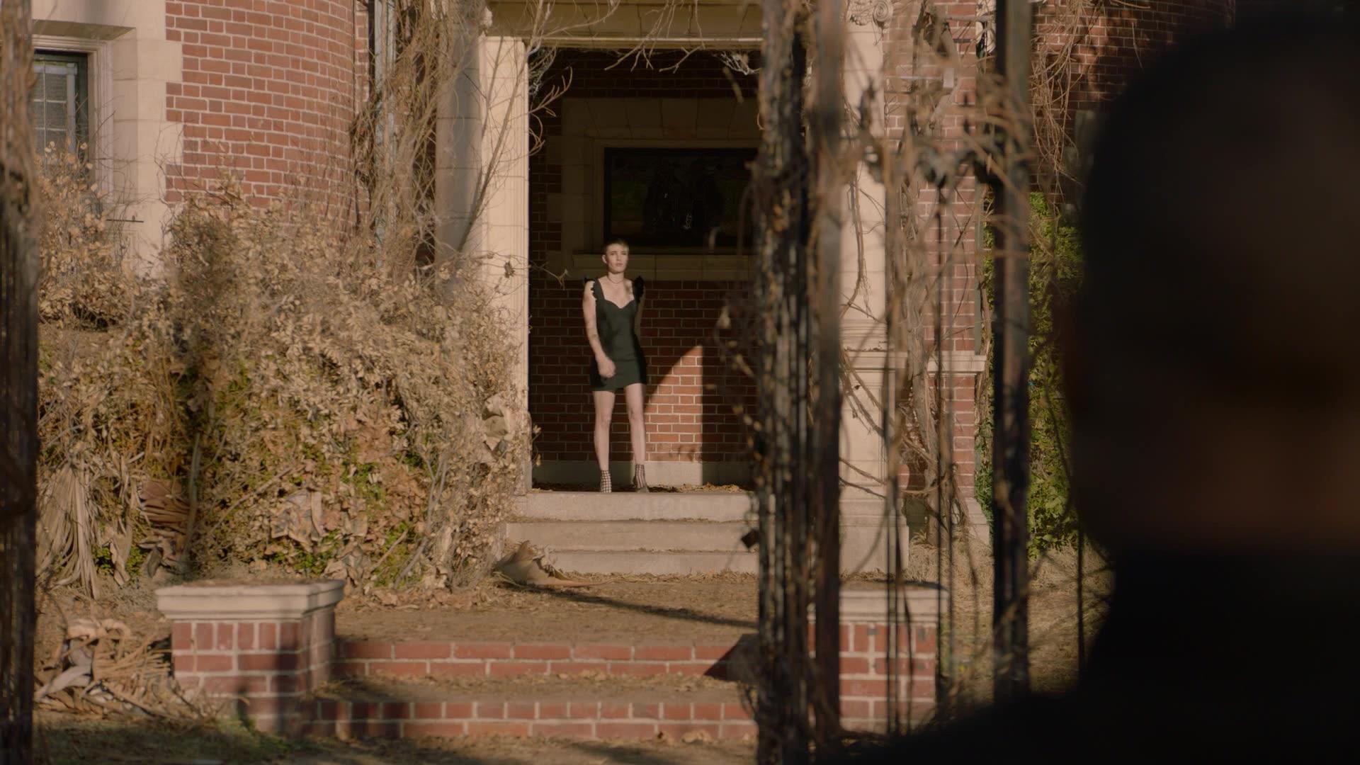 American_Horror_Story_S08E06_Return_To_Murder_House_1080p__7728.jpg