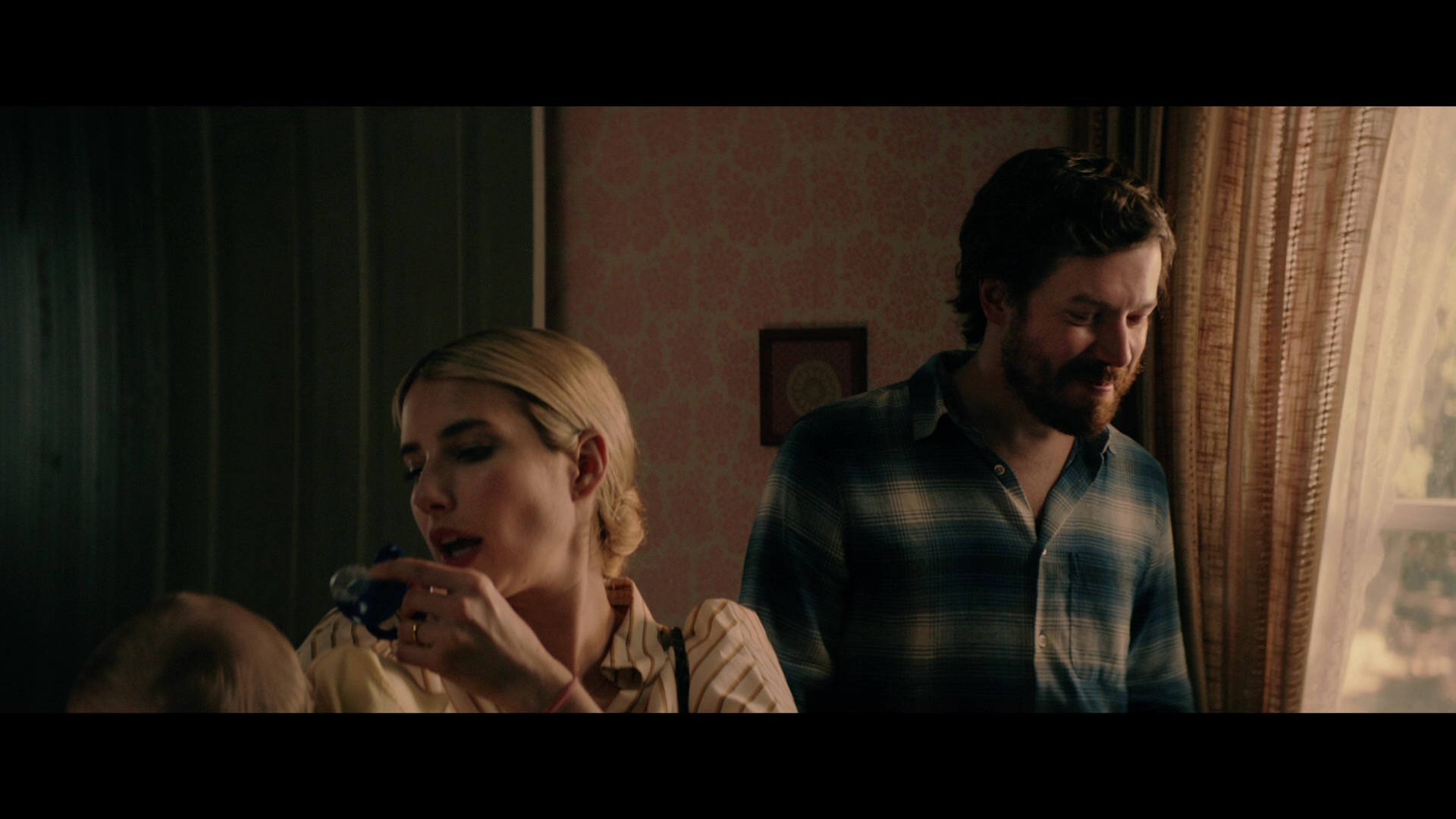 Abandoned_2022_1080p_BluRay__00341.jpg