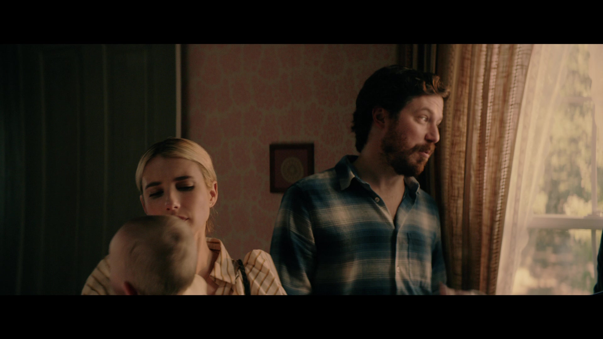 Abandoned_2022_1080p_BluRay__00383.jpg