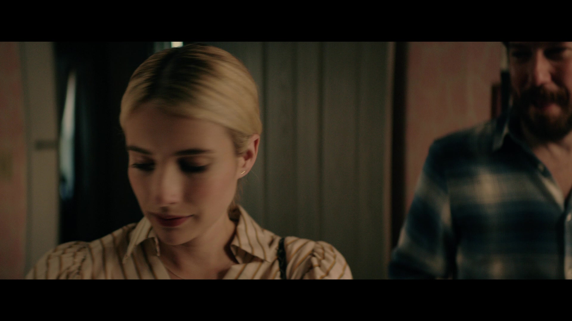 Abandoned_2022_1080p_BluRay__00393.jpg