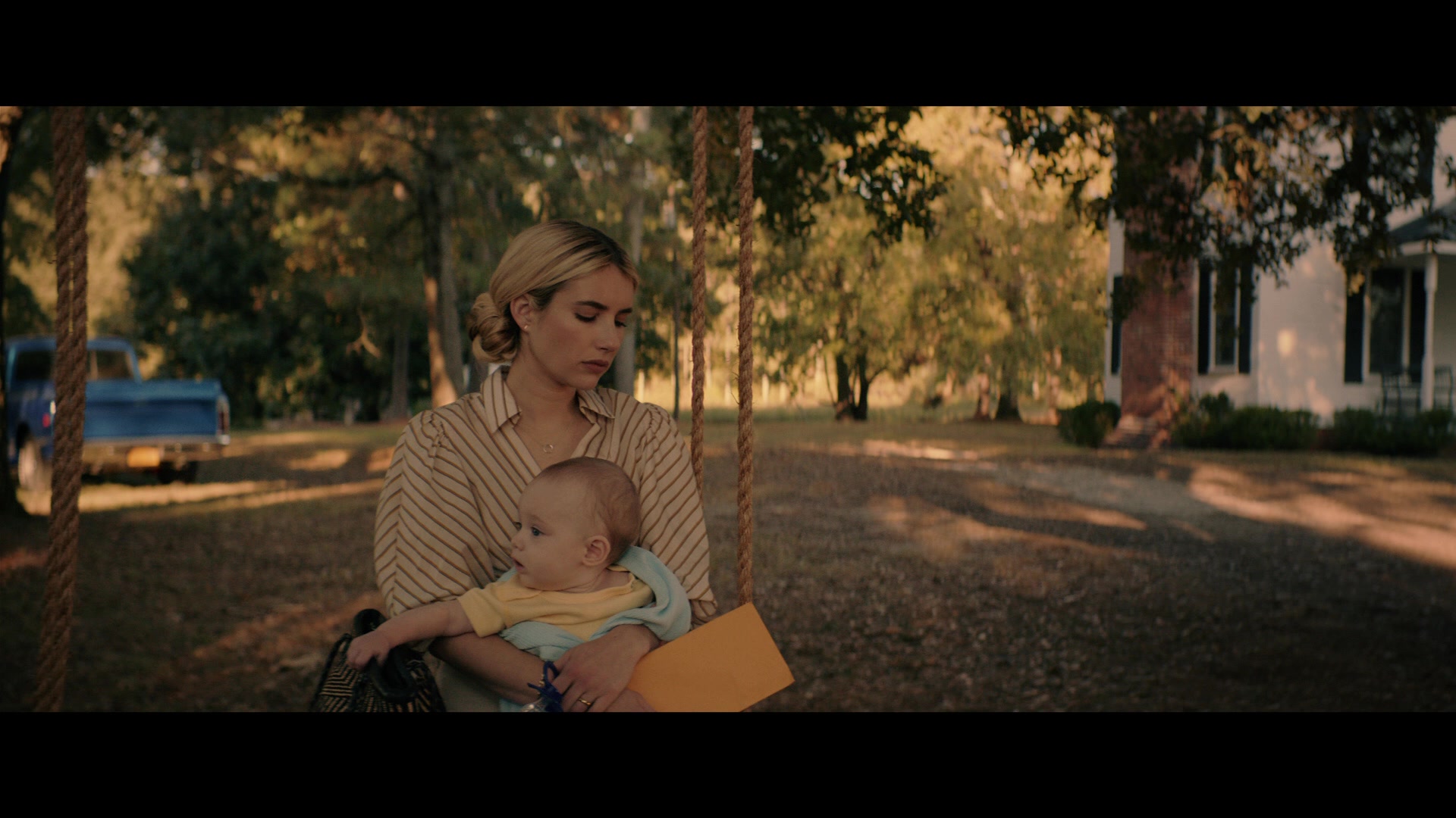 Abandoned_2022_1080p_BluRay__01031.jpg