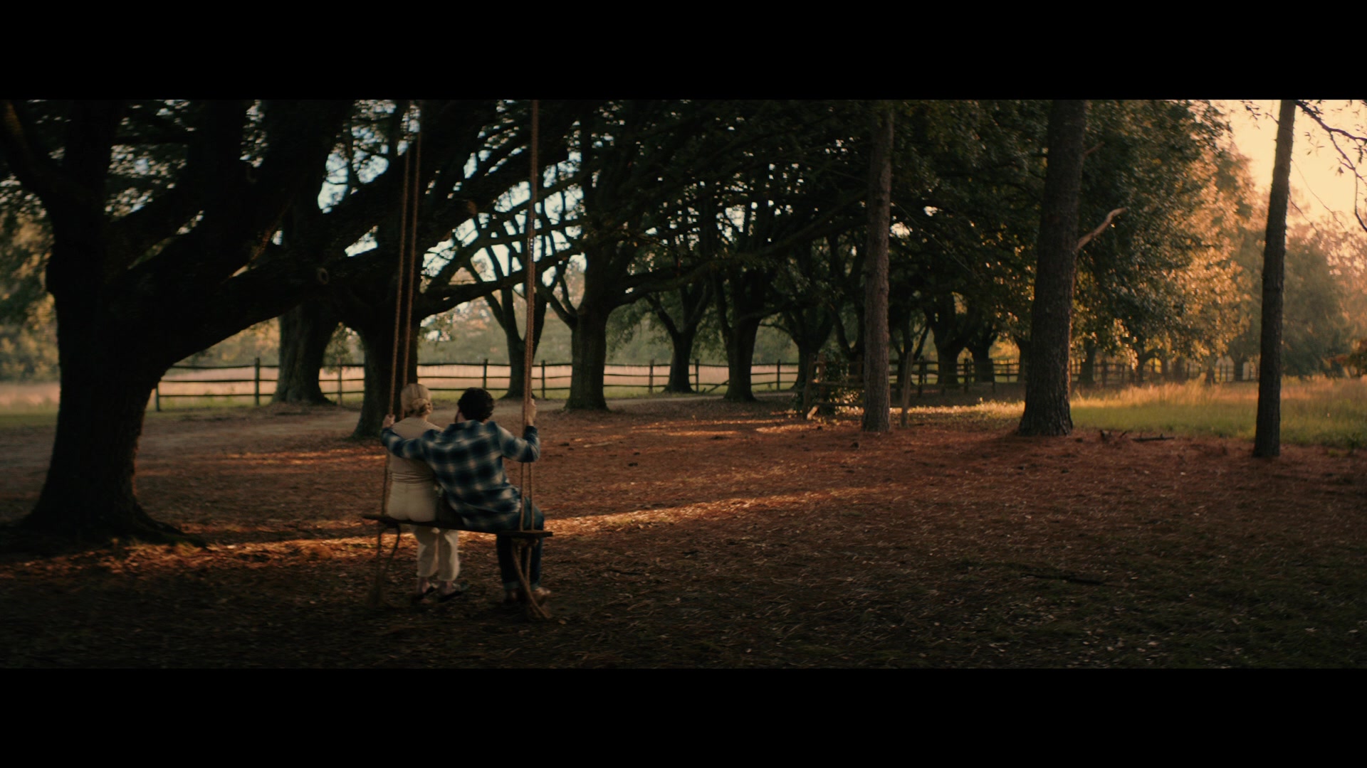 Abandoned_2022_1080p_BluRay__01256.jpg