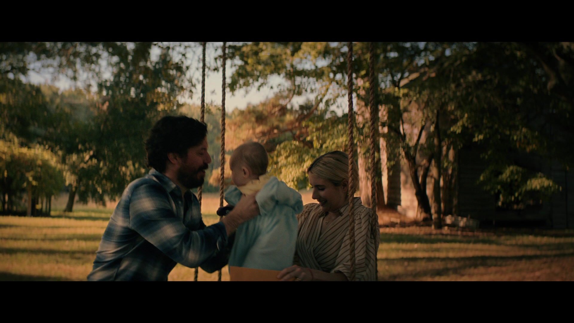 Abandoned_2022_1080p_BluRay__01306.jpg
