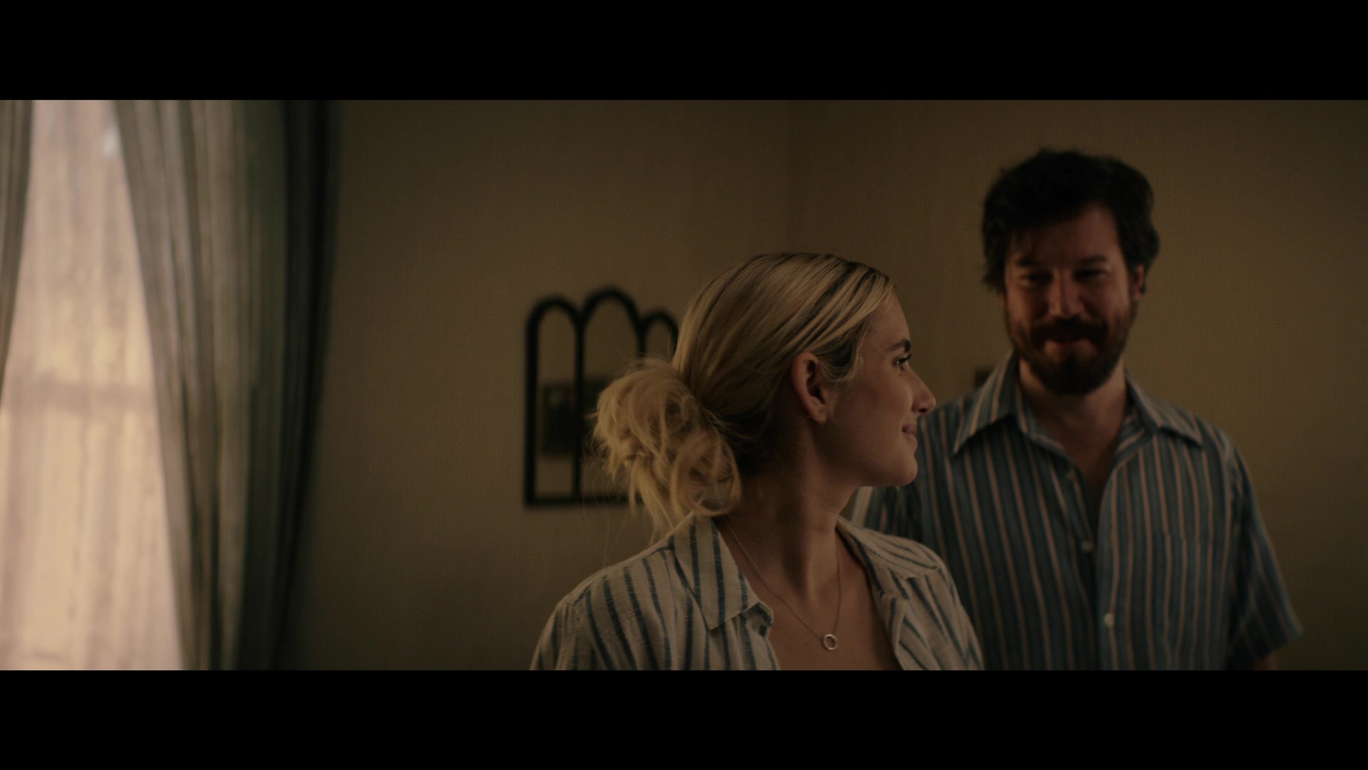 Abandoned_2022_1080p_BluRay__01808.jpg