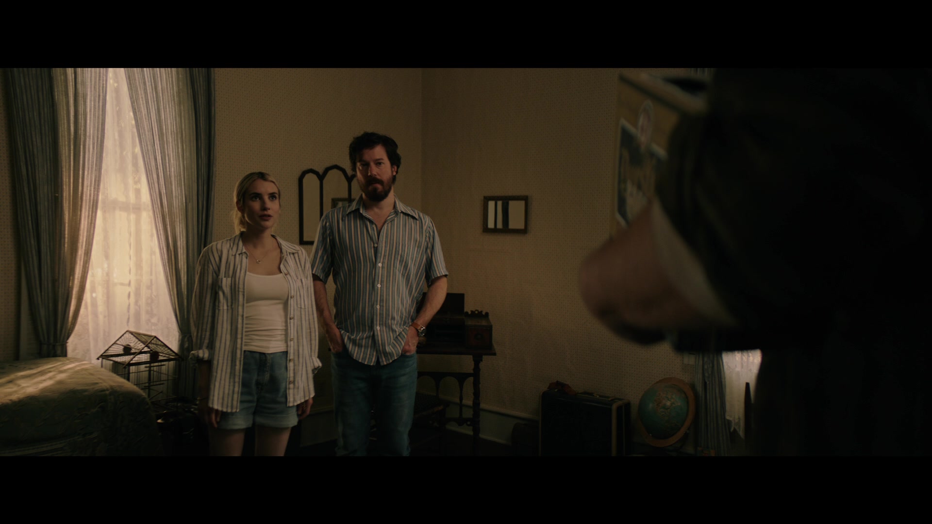 Abandoned_2022_1080p_BluRay__01827.jpg