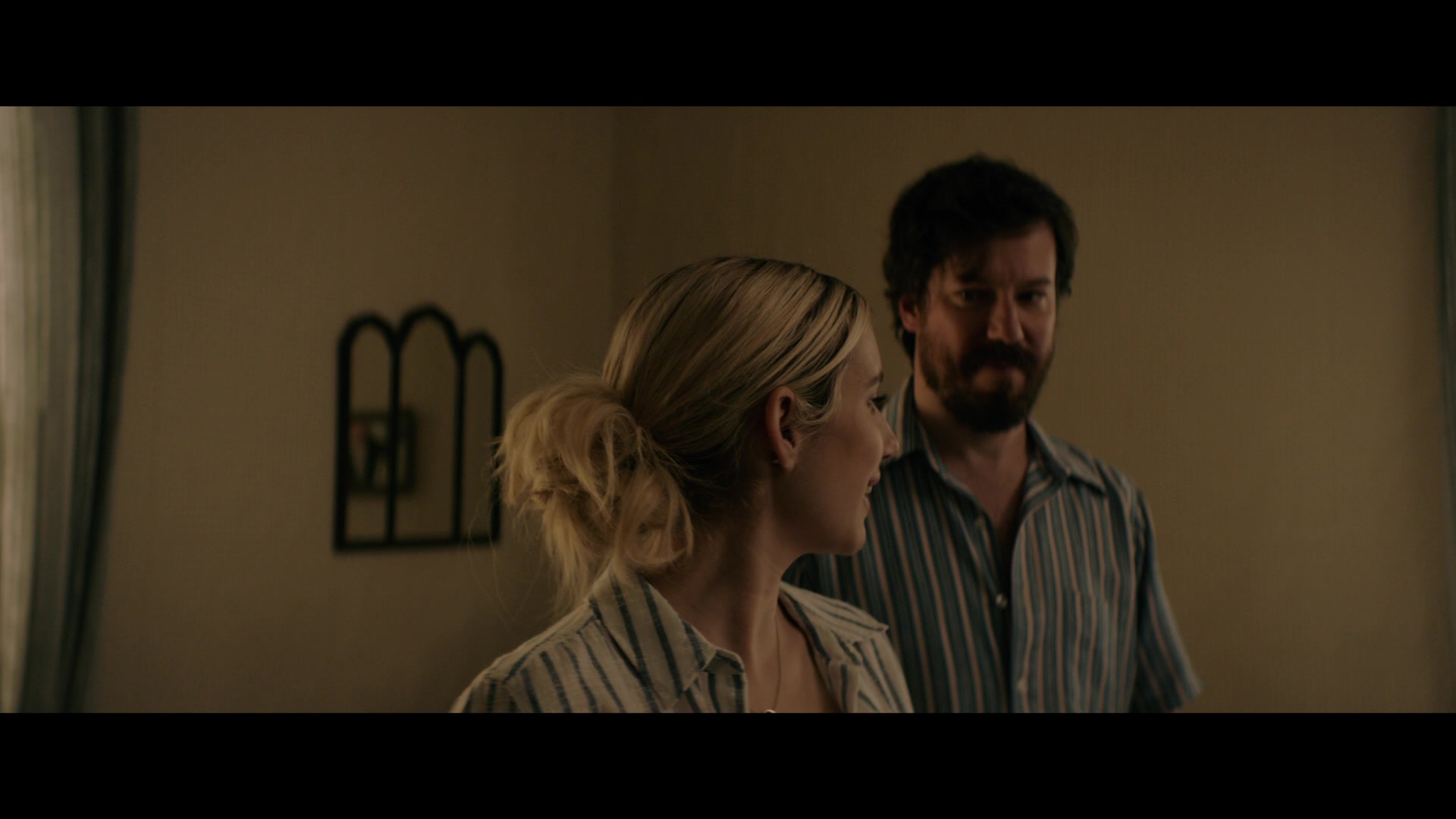 Abandoned_2022_1080p_BluRay__01855.jpg