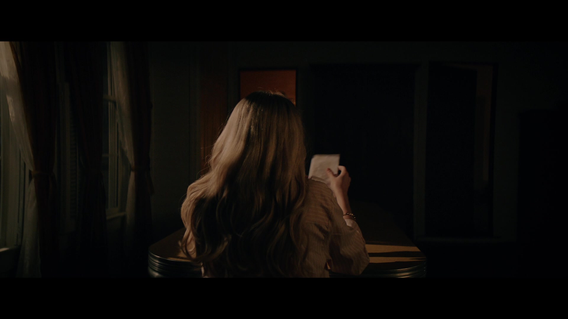 Abandoned_2022_1080p_BluRay__02821.jpg