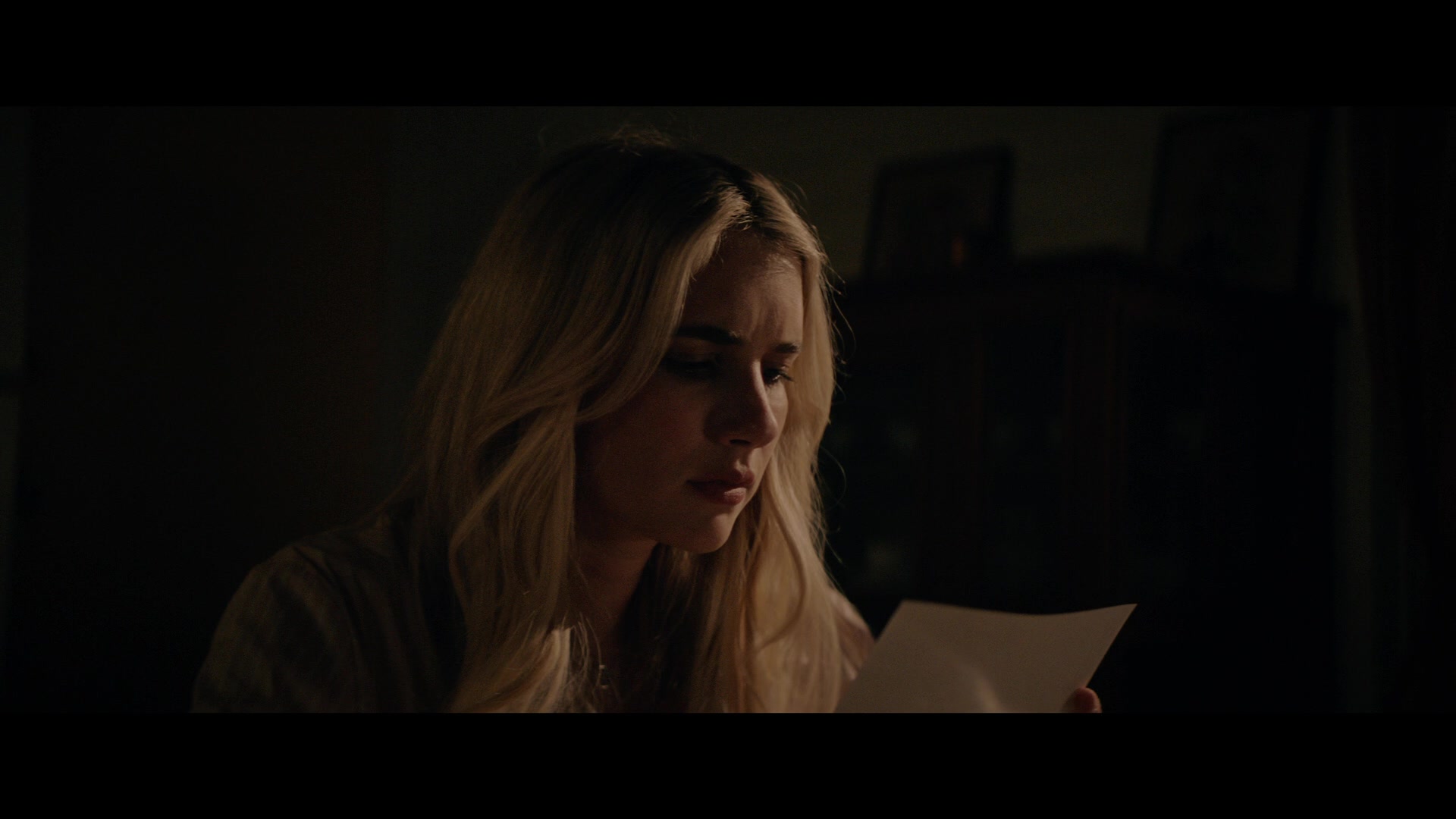 Abandoned_2022_1080p_BluRay__03016.jpg