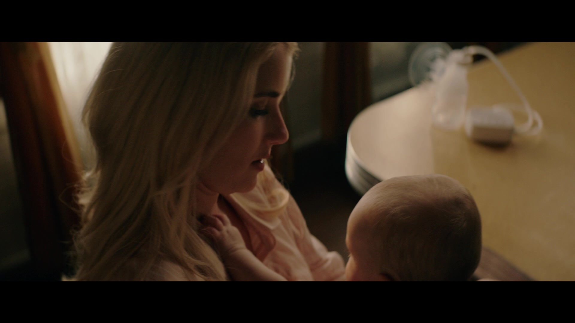 Abandoned_2022_1080p_BluRay__03099.jpg